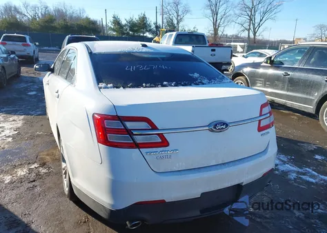 2017 Ford Taurus Se z USA, uszkodzony, nr VIN 1FAHP2D82HG132440
